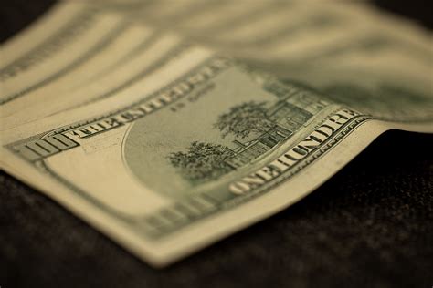 compensated 意味|COMPENSATED .